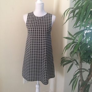 Black and White WindowPane Design Sleeveless Dress